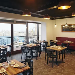 https://british.hotelssaintjulians.com